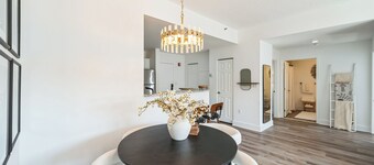 Luxurious 3BR/2BA Modern Haven Downtown Stamford