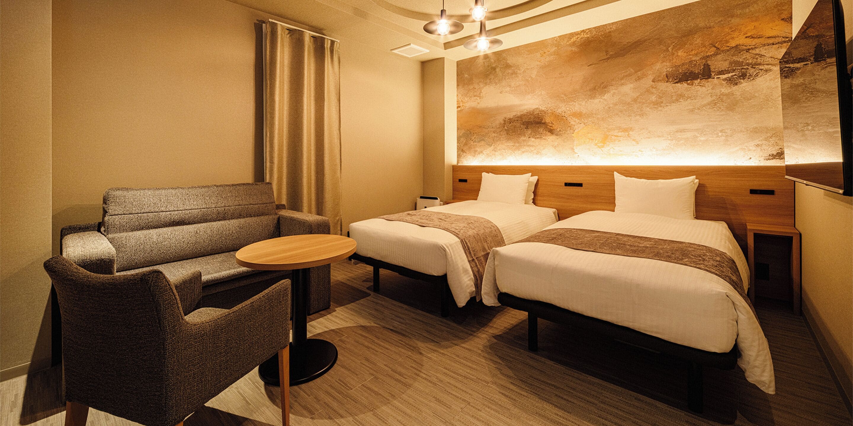 Couette en duvet d'oie, rideaux occultants, fer et planche à repasser