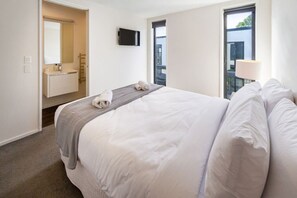 3 多间卧室、熨斗/熨衣板、免费 WiFi、床单