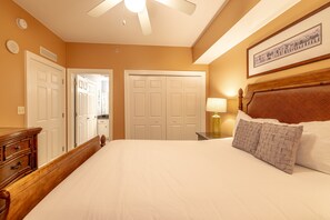 3 bedrooms, iron/ironing board, free WiFi, bed sheets - 306W FREE Beach Service! Loungers + Umbrella (Panama City Beach)