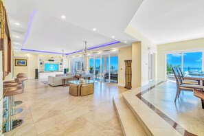 Interior - Ocean View Two Duplex Penthouses / Retreat amenities: tennis court, heated Pool | Vista Key (Islamorada)