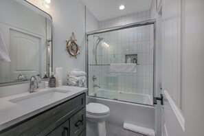 Shower, towels