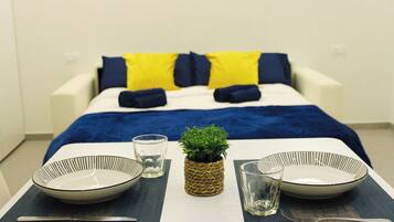 1 Schlafzimmer, Reisekinderbett, WLAN, Bettwäsche