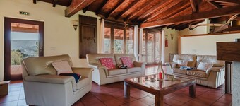 Holiday Home 'Turismo Rural No GerĂȘs' with Mountain View, Private Garden and Wi-Fi