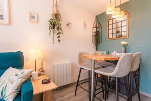 تناول الطعام