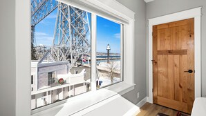 Interior - Penthouse Condo w/ Beach Access | Dragestil 713-3 (Duluth)