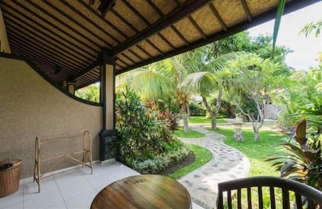 Fachada de la propiedad