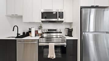 Fridge, microwave, oven, dishwasher