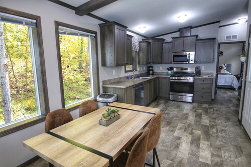 The Hein Cottage-Beautiful 2 bedroom hideaway in the heart of DC
