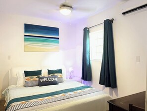 1 habitación, tabla de planchar con plancha, wifi y ropa de cama 