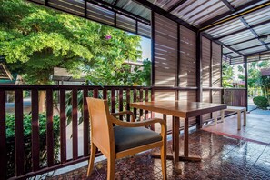 Deluxe-Suite, Veranda, Gartenblick | Kostenloses WLAN