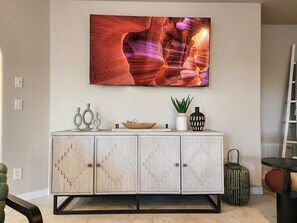 Interior - Luxury Sage House @ Lake Powell+Game Room+Parking+Firepit+Outdoor Oasis (Page)