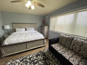 3 dormitorios, tabla de planchar con plancha, wifi y ropa de cama