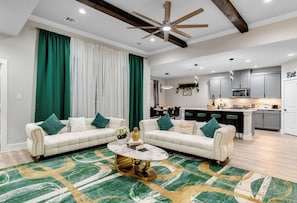 Smart TV, chimenea