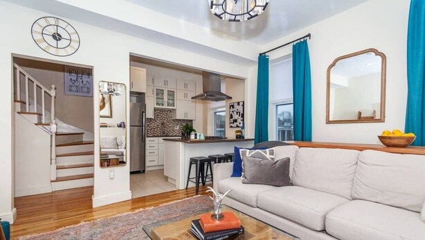 TV, offices - Cozy Oasis | Near South End (Boston)
