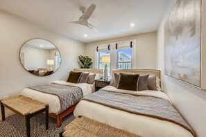 6 bedrooms, iron/ironing board, WiFi, bed sheets - Spacious, New Renovation | Near T (Boston)