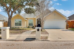 Exterior - Fenced Yard: Home Near Hospitals in Edinburg! (Edinburg)