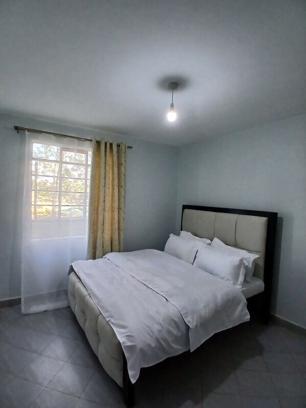 1 bedroom, WiFi, bed sheets