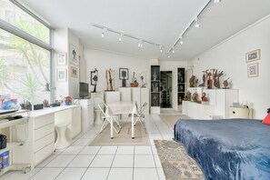 1 bedroom, Internet, bed sheets