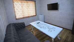Comfort Twin Room, Balcony, City View | Desk, laptop workspace, WiFi (free) - PAYITAXT HOTEL (Andijan)