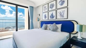 Luxury Studio | 2 bedrooms, hypo-allergenic bedding, down comforters, laptop workspace