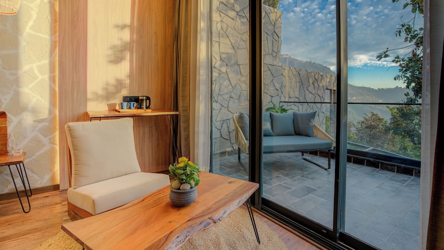 Moshams - A Home with Nature & Elegance