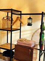 华丽帐篷房 | 1 多间卧室、防过敏的被褥、特色装修、床单