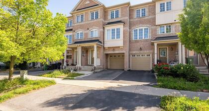 Beautiful Townhouse in Toronto