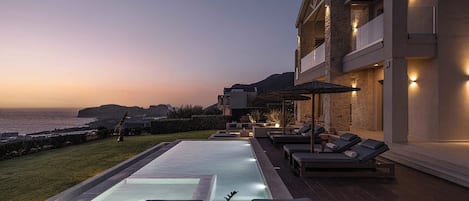Beheizter Pool