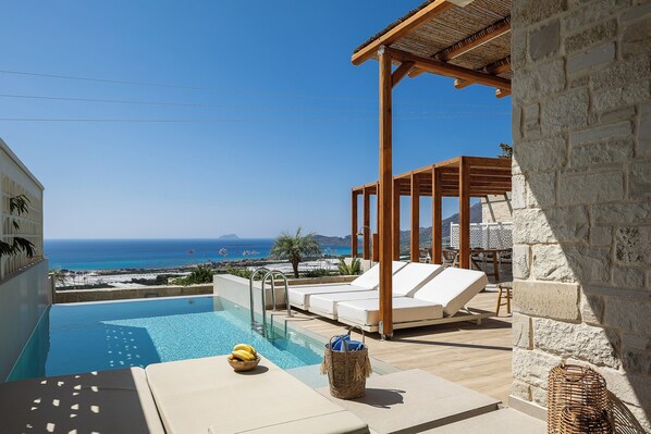 Sisäuima-allas, lämmitetty uima-allas