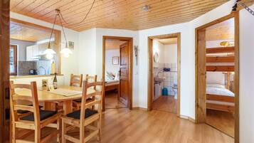 2 Schlafzimmer, kostenloses WLAN, Bettwäsche