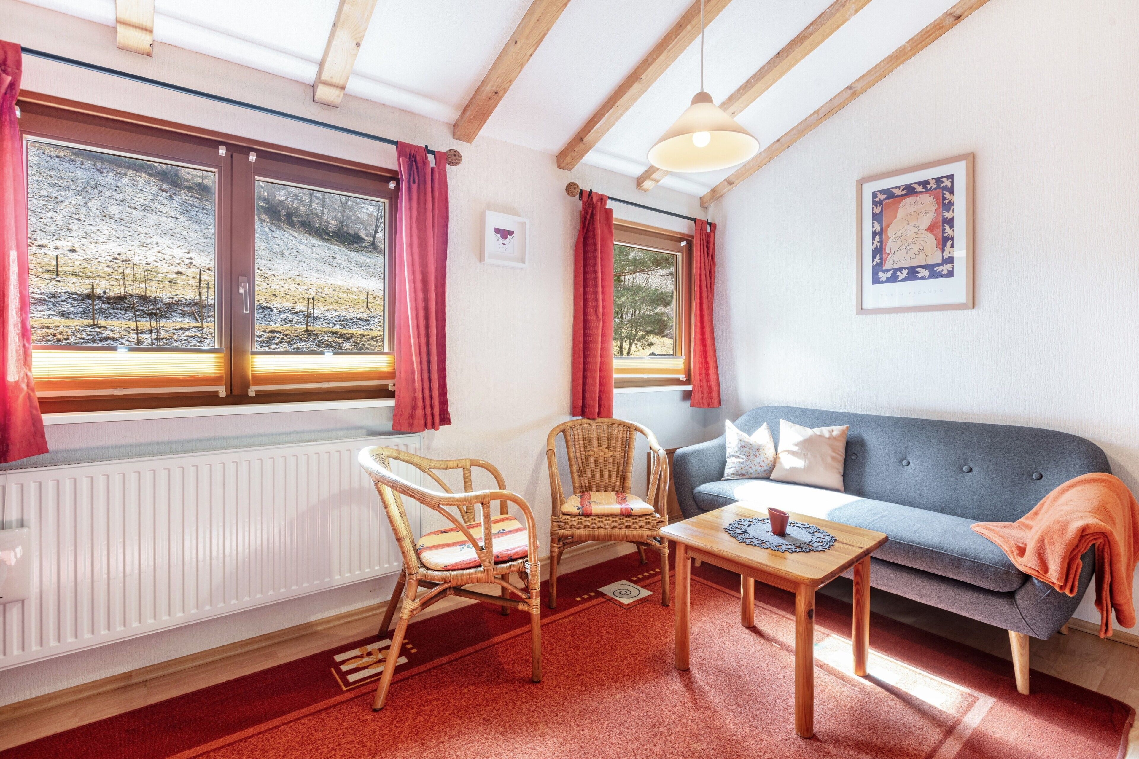 Fernseher, DVD-Player, Stereoanlage