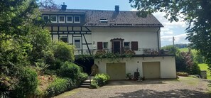 Exterior - Country Apartment "Alte Mühle" near Lake Biggesee (Drolshagen-Berlinghausen)