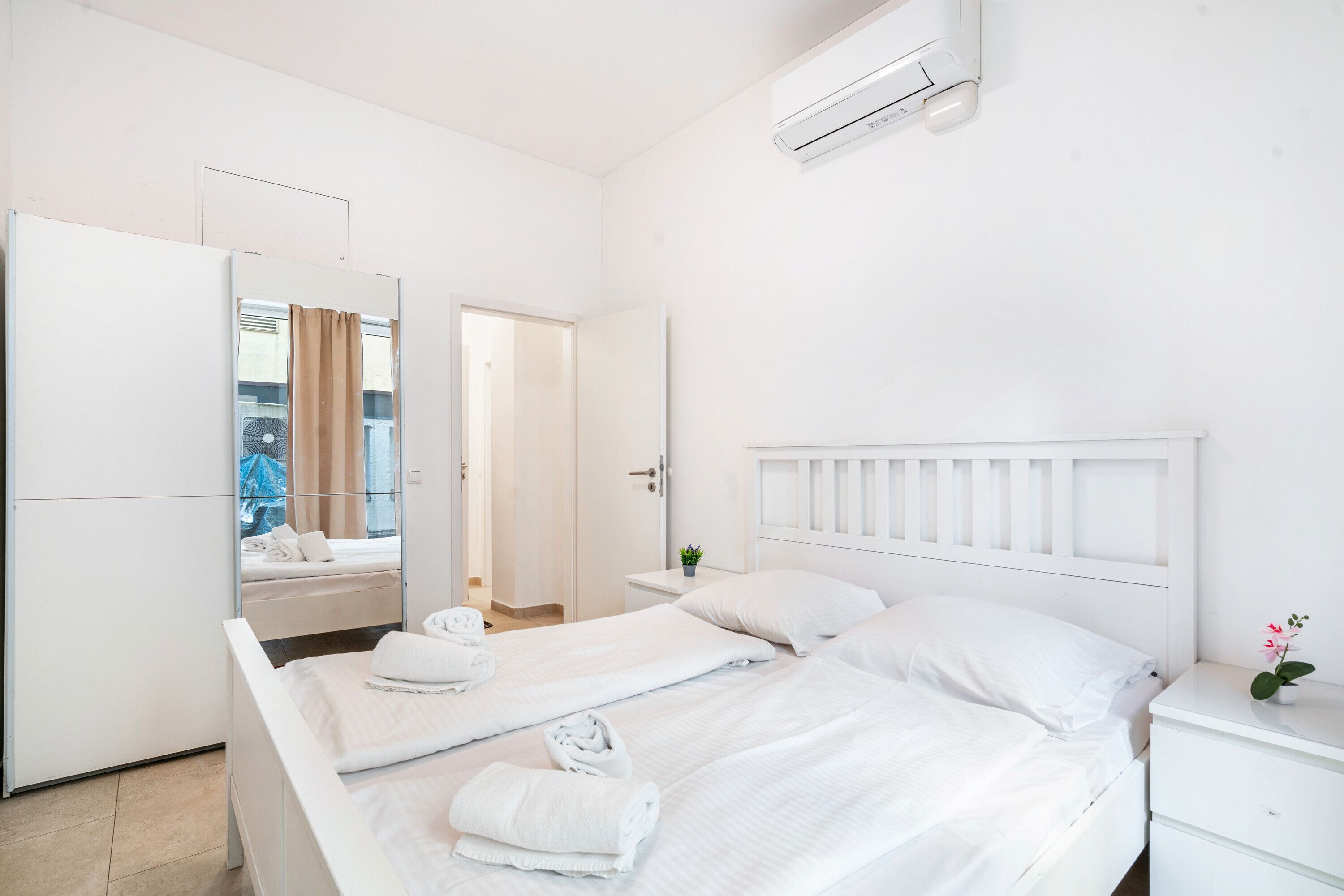 2 bedrooms, free WiFi, bed sheets