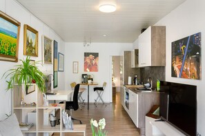 Interior - Apartment 'Kupfer' with Balcony and Wi-Fi (Niestetal - Heiligenrode)