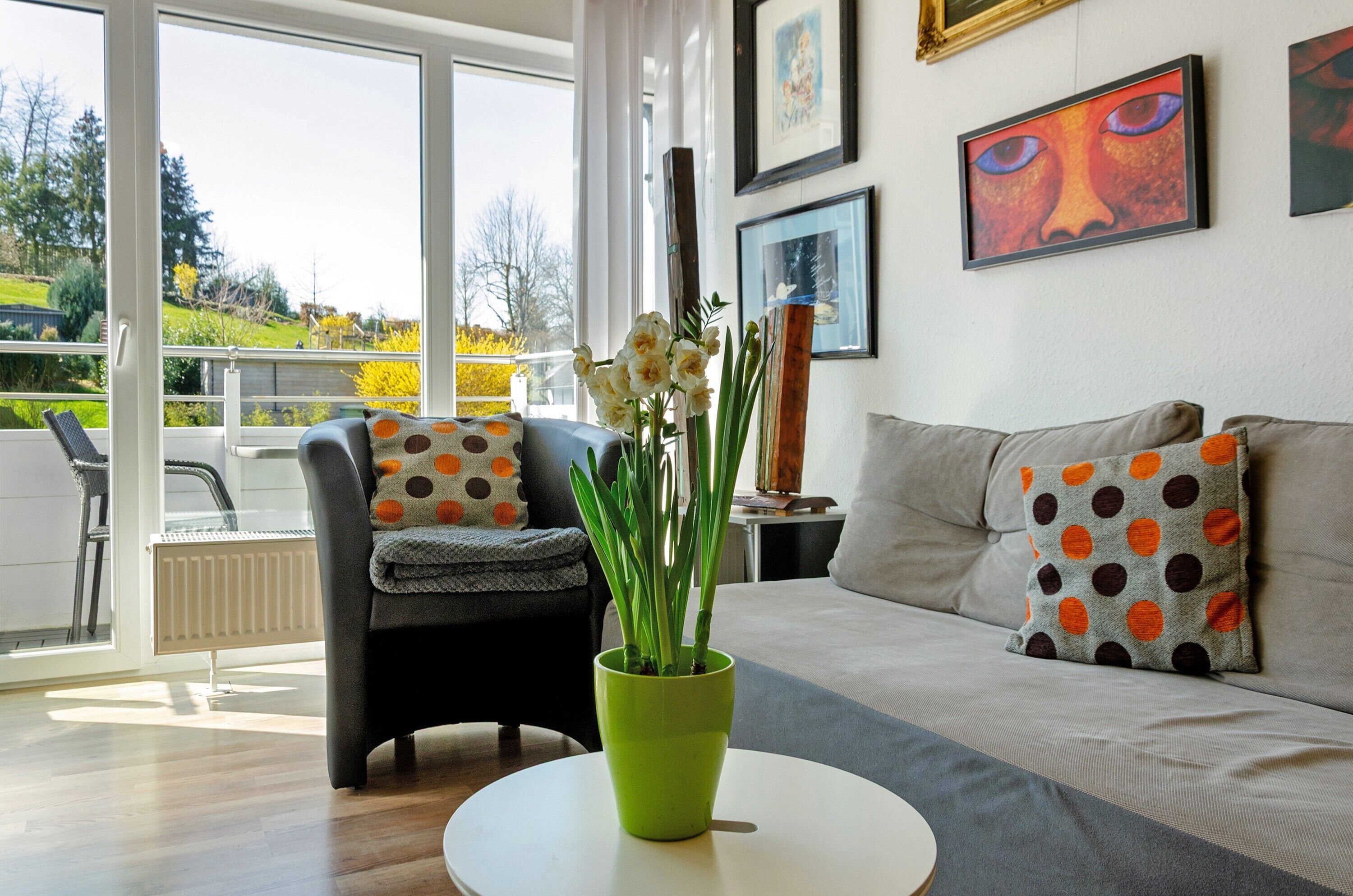 Televisión, reproductor de DVD y estéreo 