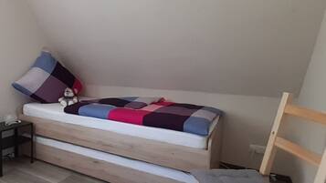 3 Schlafzimmer, Bügeleisen/Bügelbrett, kostenloses WLAN, Bettwäsche
