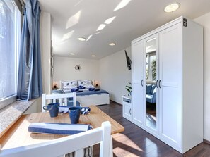 1 habitación y acceso a internet