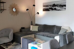 Smart TV, stereo
