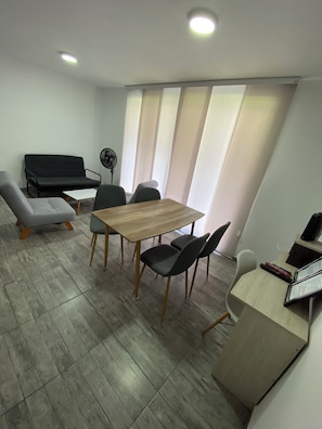 Interior - Entire home in business luxury chipichape! (Cali)