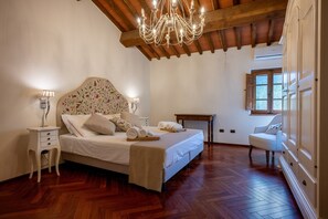 4 Schlafzimmer, Bettwäsche