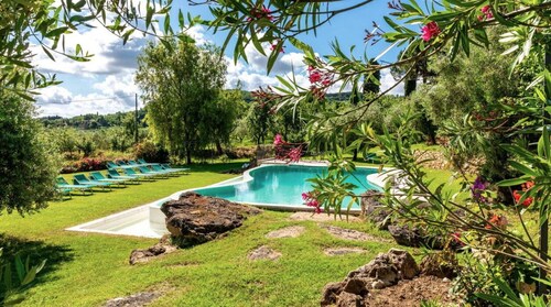 Villa in Montepulciano mit 7 Schlafzimmern 14 Schlafplätzen