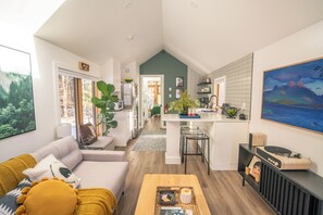 TV connectée, cheminée