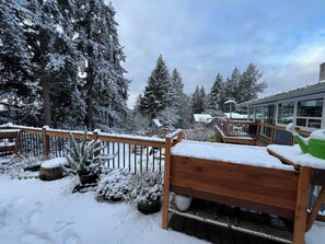 Terrace/patio - Cozy studio with WiFi, fitness room in delightful Bellevue (Bellevue)