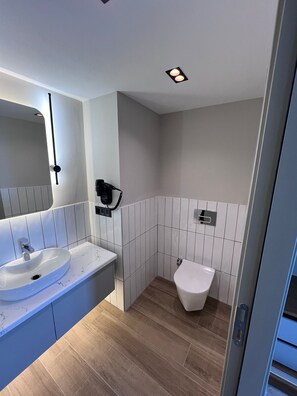 Shower, hair dryer, towels, soap - Assosa Port (Ayvacik)