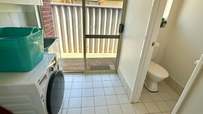 Interior - Geographe Bay Holiday Stay (Geographe)