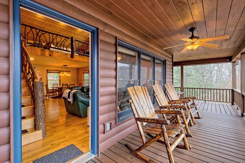 Santa Marta Summit by Chatuge Home Concierge | Mountain Views · Firepit · Ping-Pong · Card Table · Gas Grill