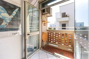 Interior - Apartment SEA VIEW OSTIA beachfront near Metro to ROME (Lido di Ostia)