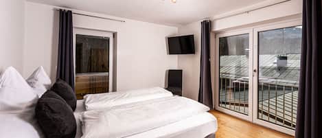 2 habitaciones, escritorio, cuna de viaje y wifi gratis