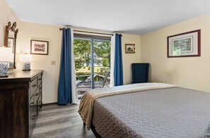 13 bedrooms, iron/ironing board, travel cot, WiFi